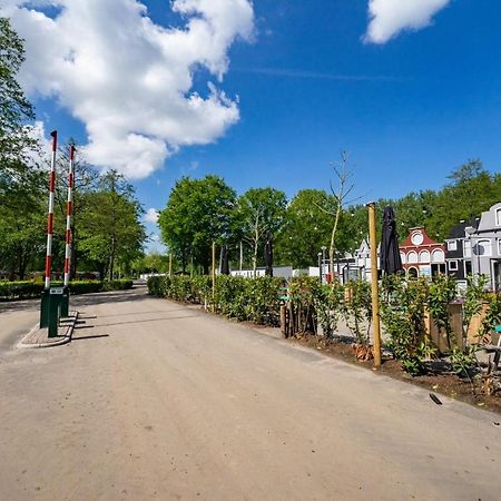 Europarcs Het Amsterdamse Bos Hotel Amstelveen Bagian luar foto