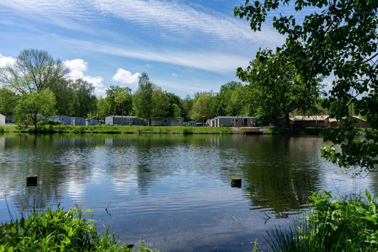 Europarcs Het Amsterdamse Bos Hotel Amstelveen Bagian luar foto